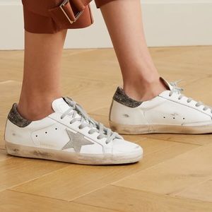 GOLDEN GOOSE
Superstar distressed glittered leather sneakers LIKE NEW